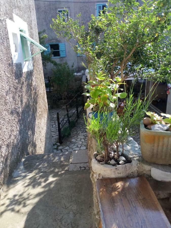 Apartman Dinko Lubenice Exterior photo