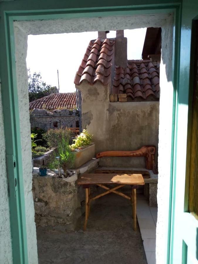 Apartman Dinko Lubenice Exterior photo